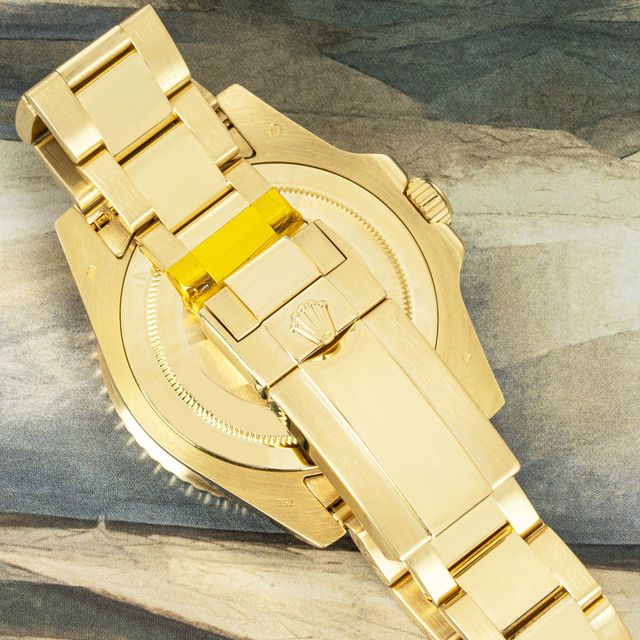 Rolex GMT Master II 116718 LN Image 4